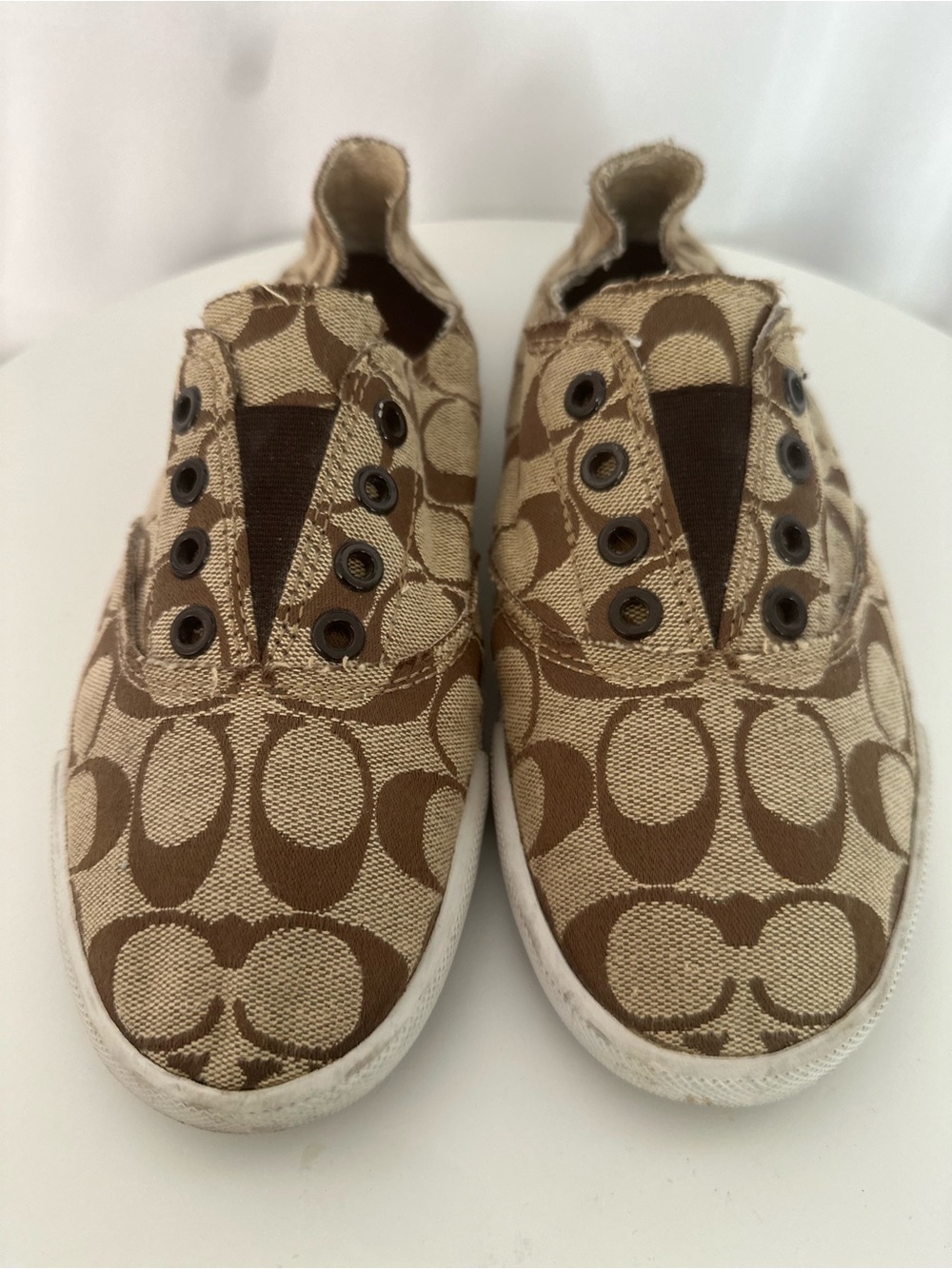 Coach Katie Signature Canvas Sneakers Size 9 (SH112)